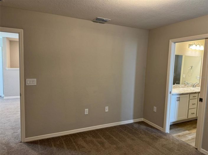 Image No.22-Propriété de 4 chambres à vendre à Davenport