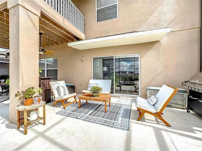 Image No.40-5 Bed Property for sale