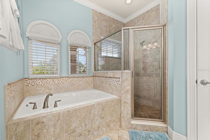 Image No.49-5 Bed Property for sale