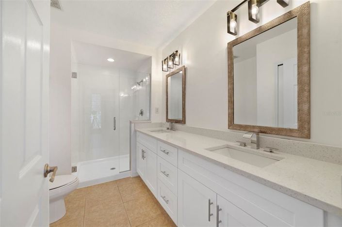 Image No.23-3 Bed Property for sale