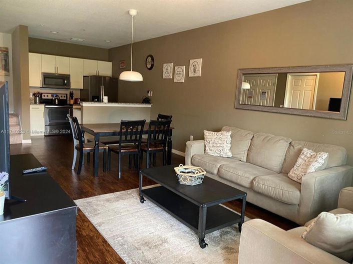 Image No.5-Propriété de 3 chambres à vendre à Kissimmee