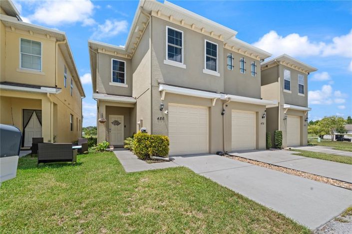 Image No.1-4 Bed Townhouse for sale