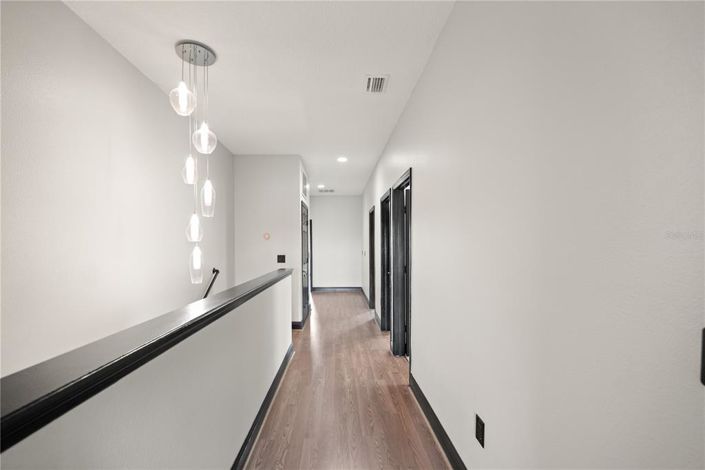 Image No.13-4 Bed Townhouse for sale