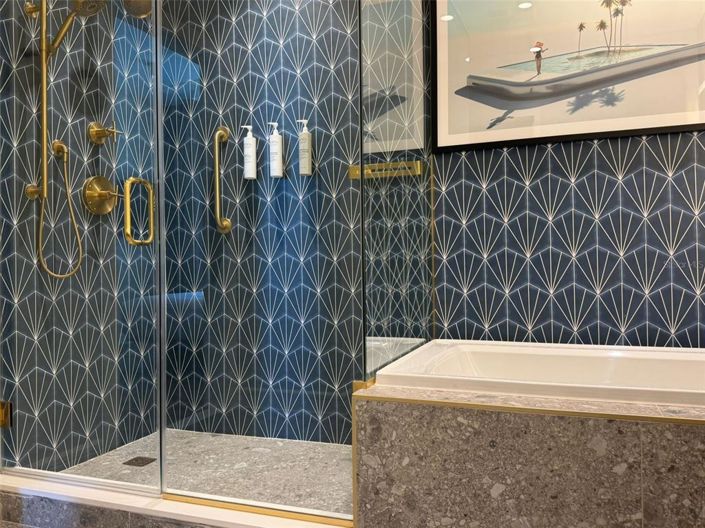 Image No.29-2 Bed Property for sale