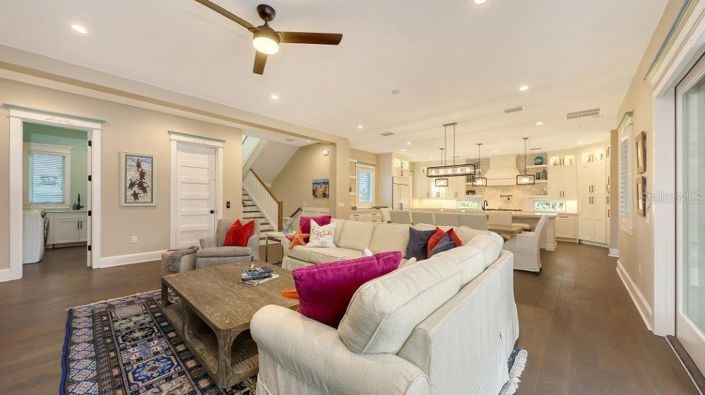 Image No.29-4 Bed Property for sale