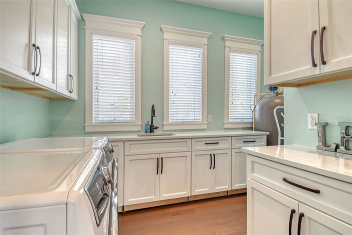 Image No.34-4 Bed Property for sale