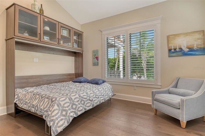 Image No.48-4 Bed Property for sale