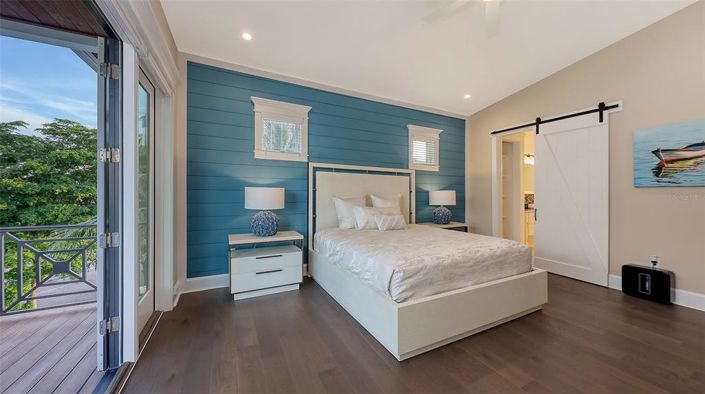 Image No.55-4 Bed Property for sale