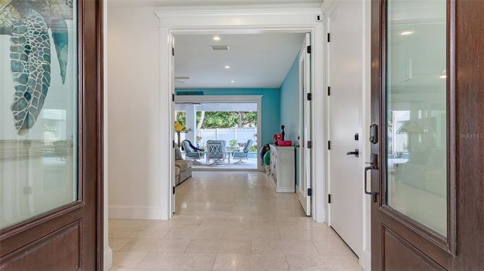 Image No.7-4 Bed Property for sale