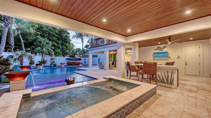 Image No.74-4 Bed Property for sale