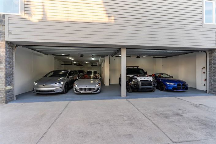 Image No.4-Propriété de 4 chambres à vendre à Holmes Beach