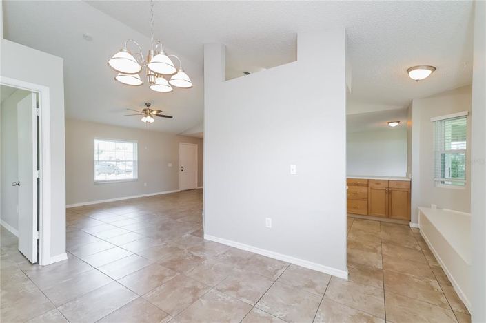 Image No.3-3 Bed Property for sale