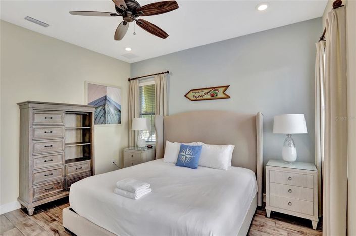 Image No.11-3 Bed Property for sale