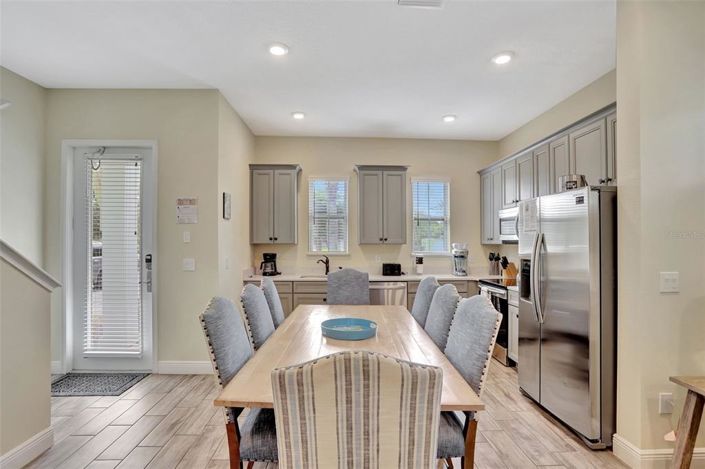 Image No.5-3 Bed Property for sale