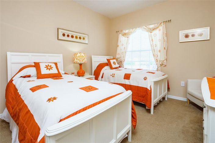 Image No.20-4 Bed Property for sale