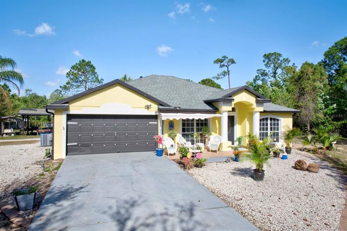 Image No.1-4 Bed Property for sale