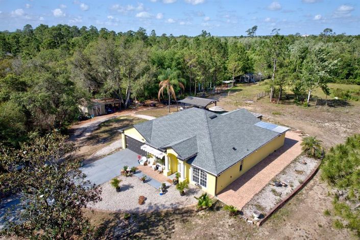 Image No.42-4 Bed Property for sale