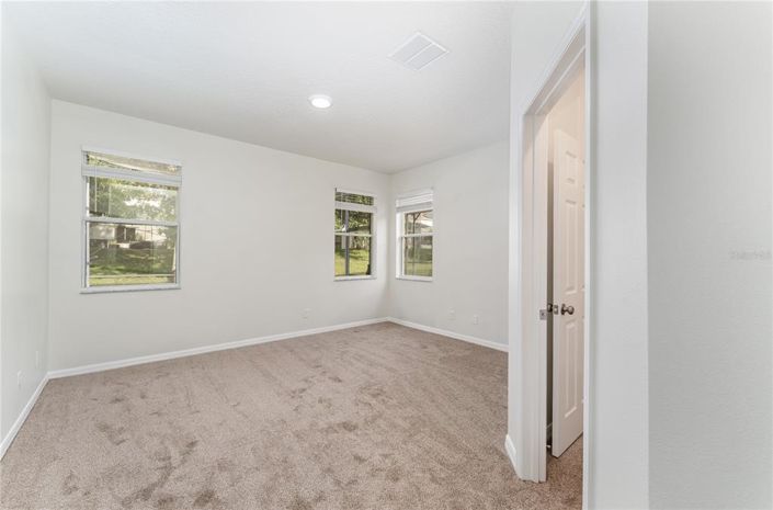 Image No.7-4 Bed Property for sale