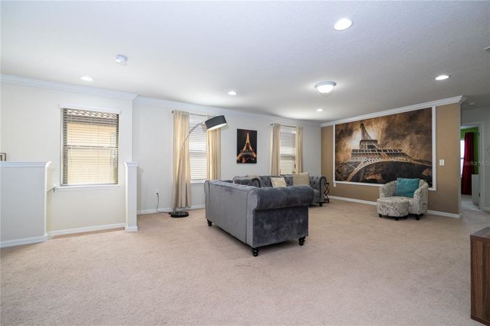 Image No.26-6 Bed Property for sale