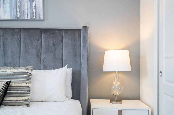 Image No.32-6 Bed Property for sale