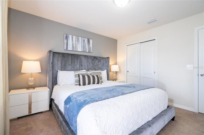 Image No.33-6 Bed Property for sale