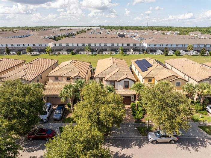 Image No.6-6 Bed Property for sale