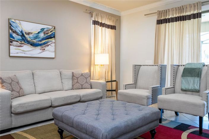 Image No.78-6 Bed Property for sale