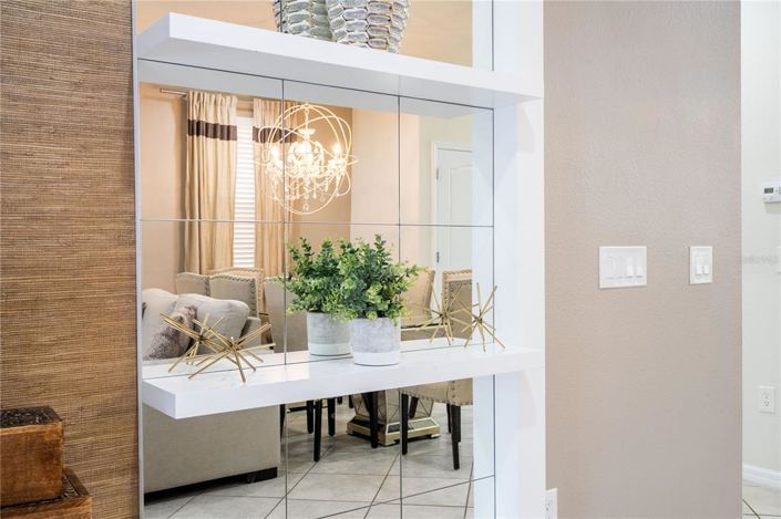 Image No.82-6 Bed Property for sale