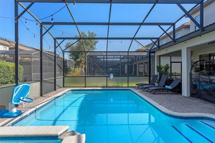 Image No.42-9 Bed Property for sale