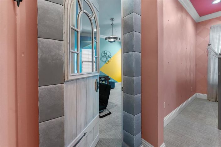 Image No.50-11 Bed Property for sale