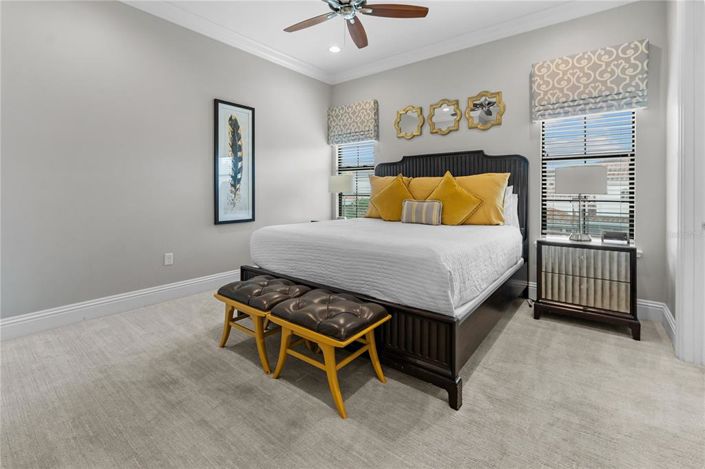 Image No.58-11 Bed Property for sale