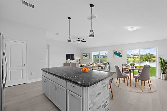 Image No.2-4 Bed Property for sale