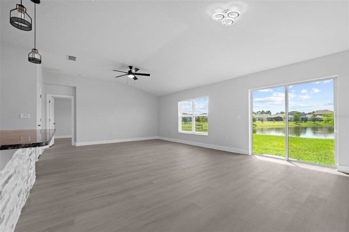 Image No.36-4 Bed Property for sale