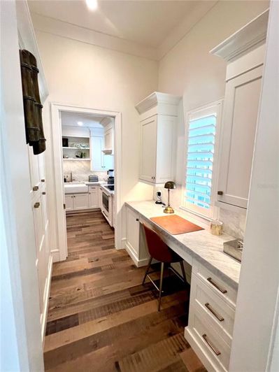 Image No.14-5 Bed Property for sale