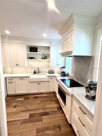 Image No.15-5 Bed Property for sale