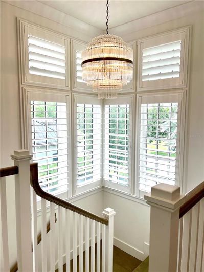 Image No.18-5 Bed Property for sale