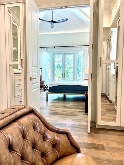 Image No.23-5 Bed Property for sale