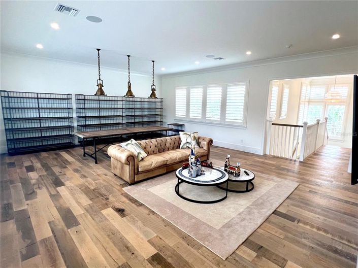 Image No.30-5 Bed Property for sale