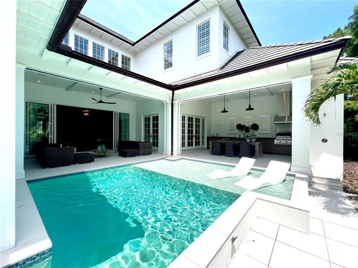 Image No.43-5 Bed Property for sale