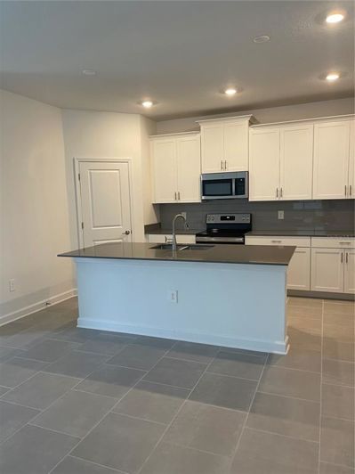 Image No.2-Propriété de 4 chambres à vendre à Davenport