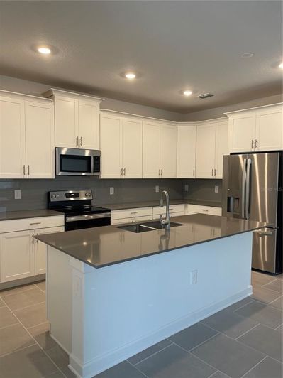 Image No.5-Propriété de 4 chambres à vendre à Davenport