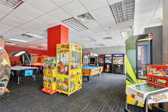 Image No.53-2 Bed Property for sale