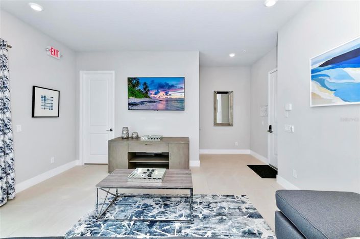 Image No.11-3 Bed Property for sale