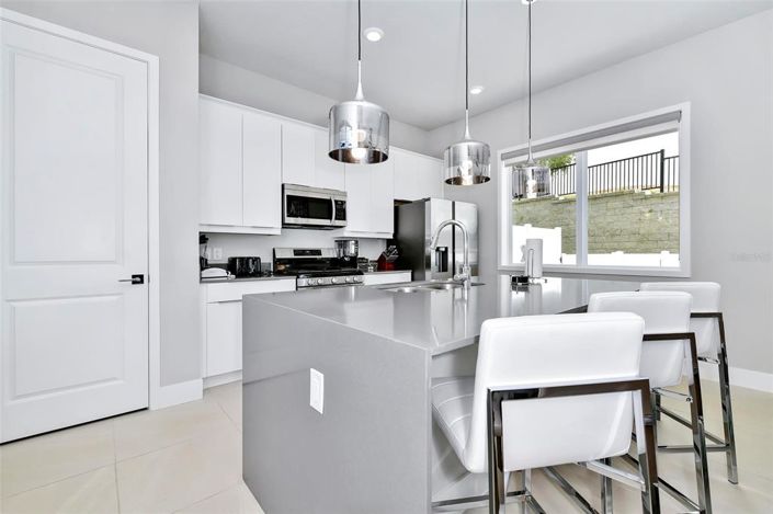 Image No.30-3 Bed Property for sale