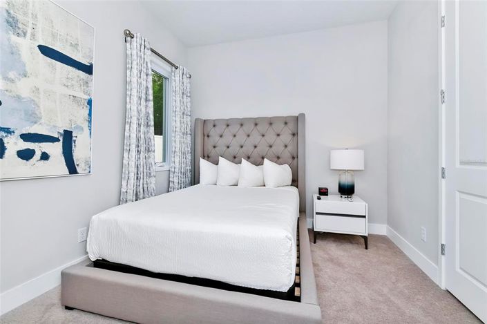 Image No.36-3 Bed Property for sale