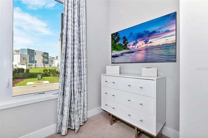 Image No.42-3 Bed Property for sale