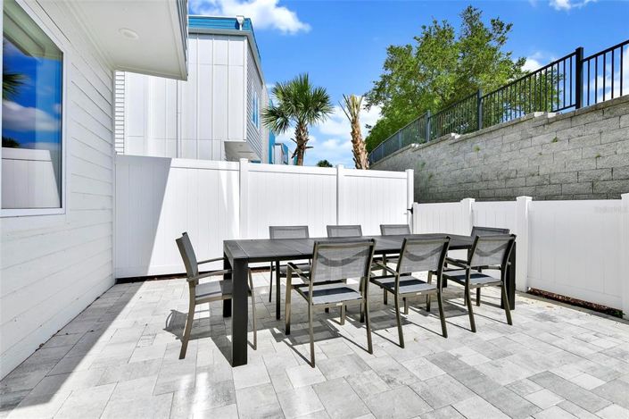 Image No.49-3 Bed Property for sale