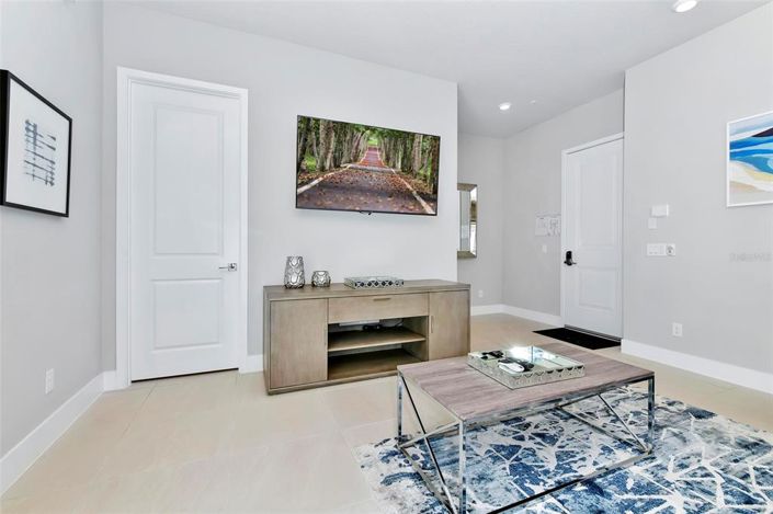 Image No.7-3 Bed Property for sale