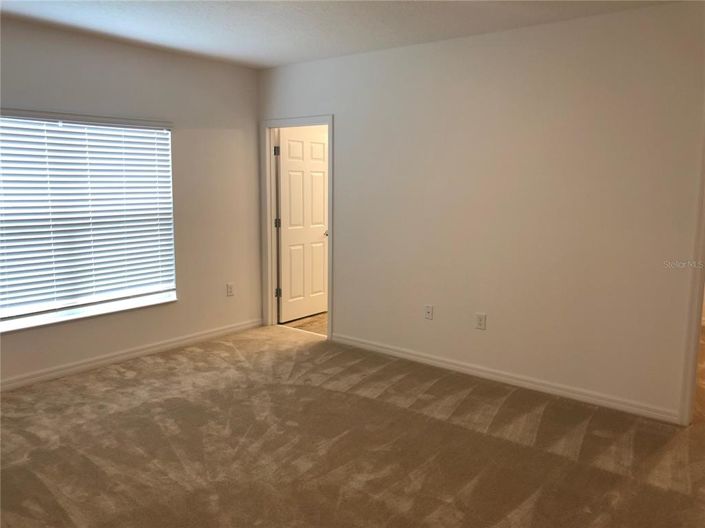 Image No.11-4 Bed Property for sale