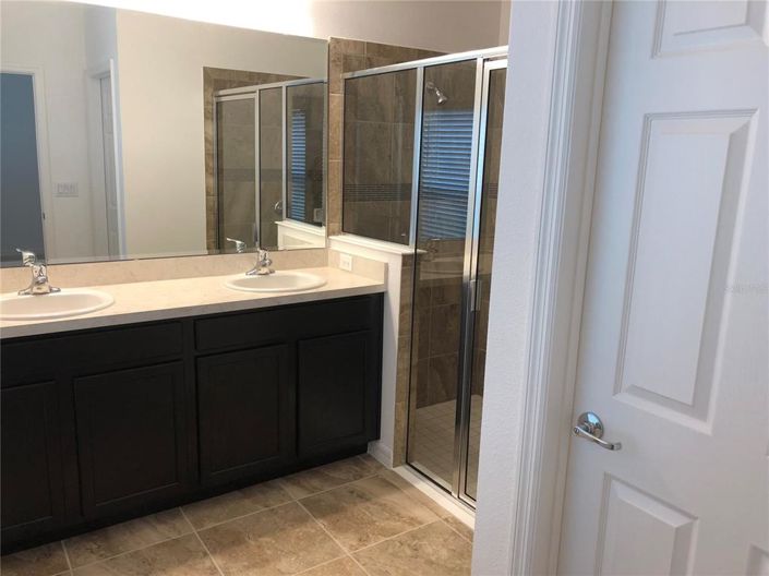 Image No.14-4 Bed Property for sale